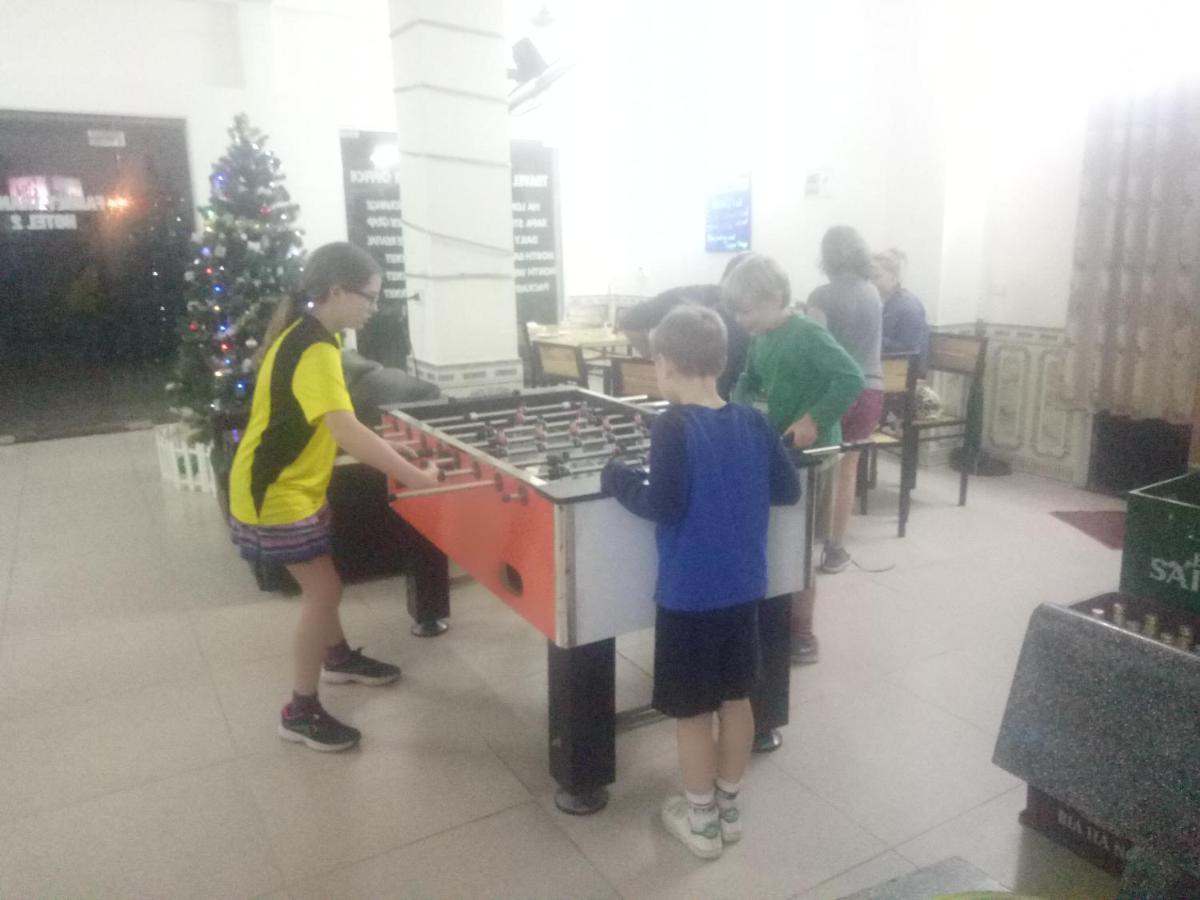 Family Transit 2 Hotel Ханой Екстер'єр фото